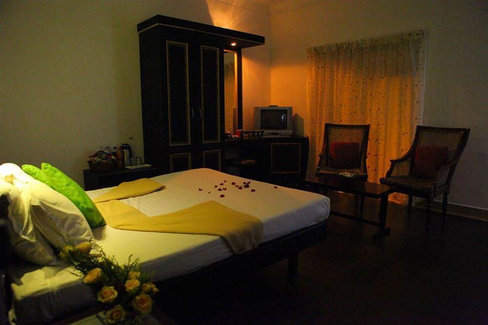 Forest Haven Resort 蒙纳 外观 照片